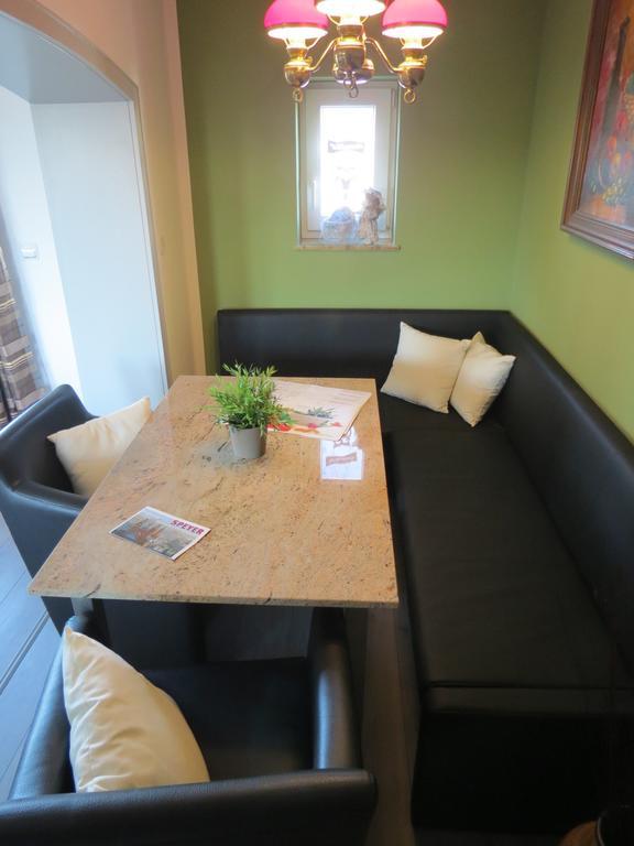Spira House Apartment Bilik gambar
