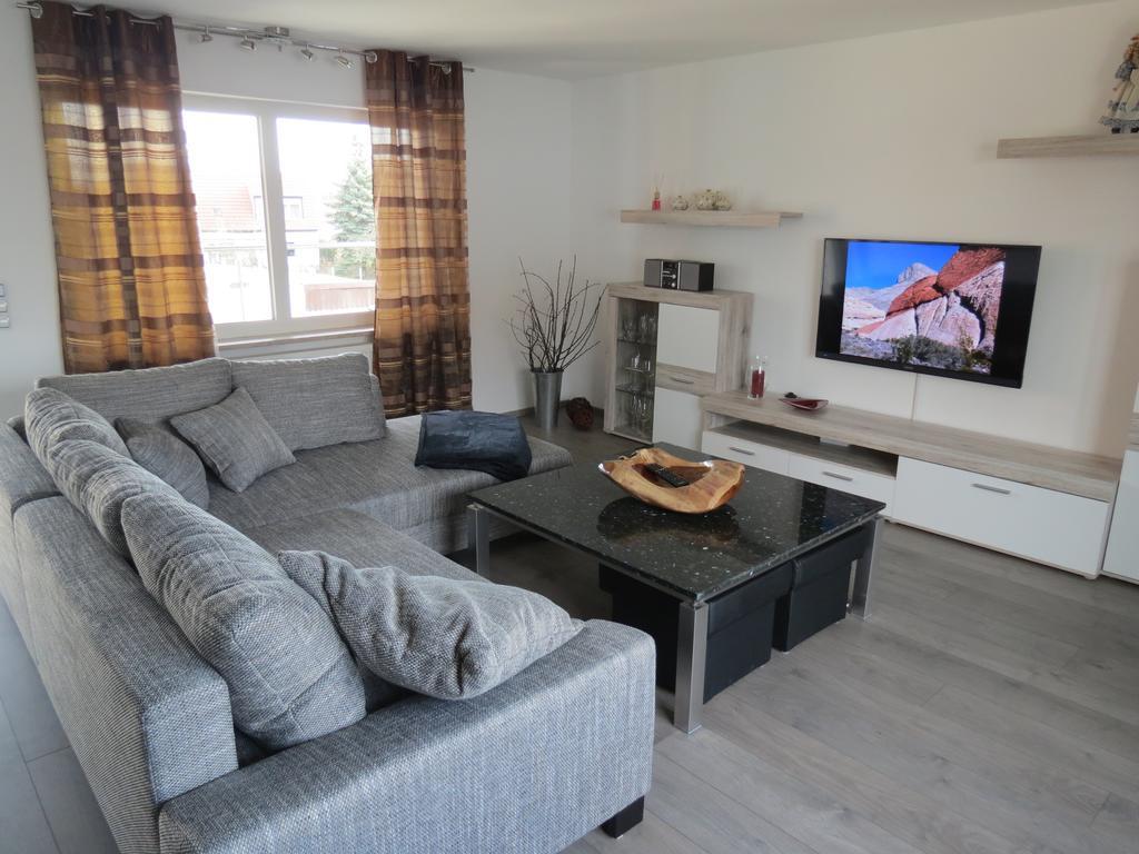 Spira House Apartment Bilik gambar